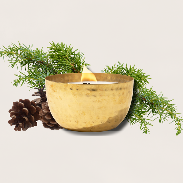 Woodsy Homelife - Juniper & Balsam Fir-Solid Brass 14oz Pure Soy Candle